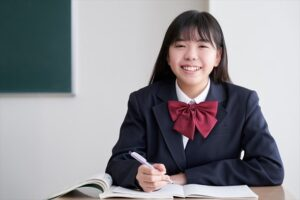 子供の姿勢の悪さは骨盤の歪みにある！